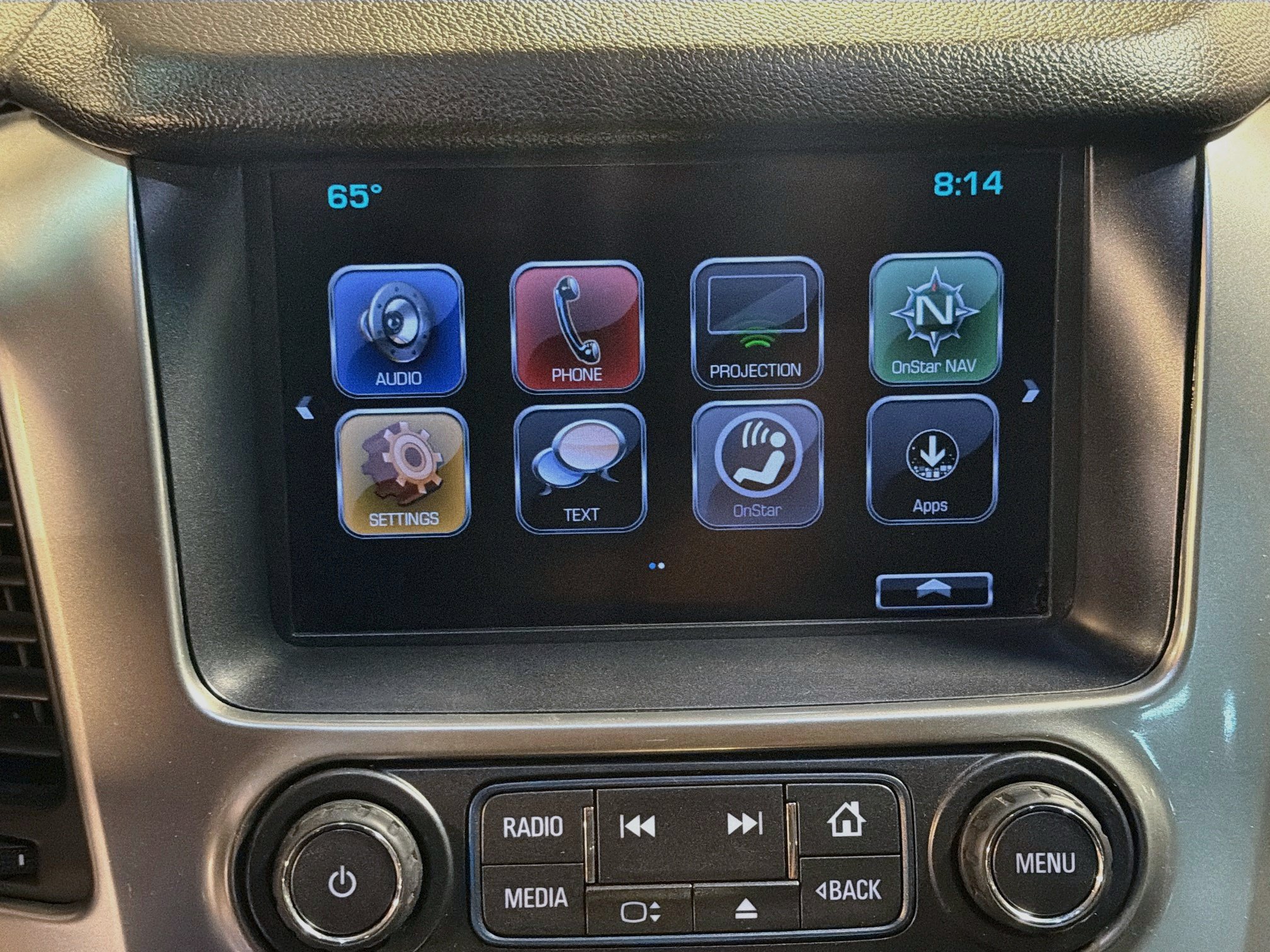 Used 2018 Chevrolet Suburban LT AWD/4WD image 19