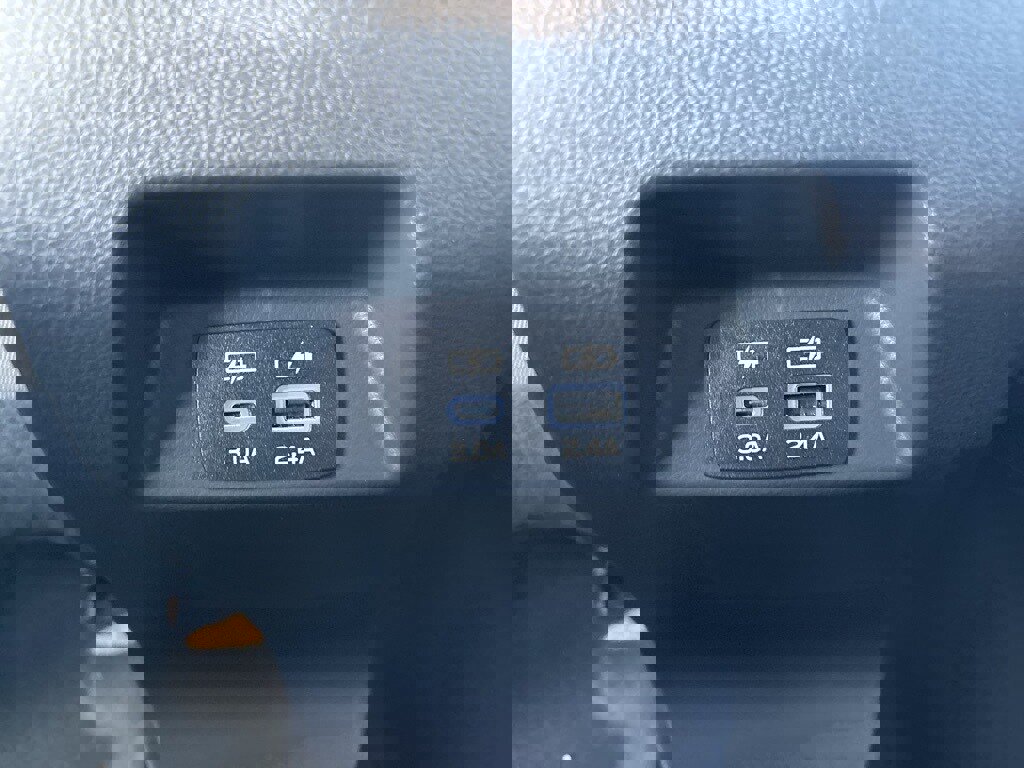 New 2025 Subaru Crosstrek 2.0i Premium image 12