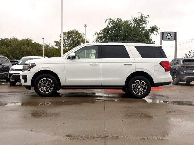 Used 2024 Ford Expedition XLT RWD image 5