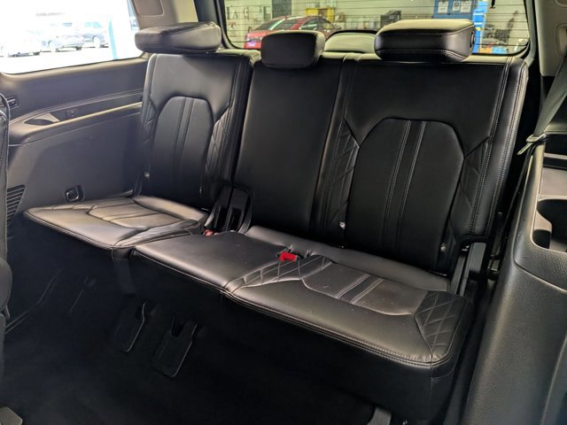Used 2019 Ford Expedition Platinum AWD/4WD image 30