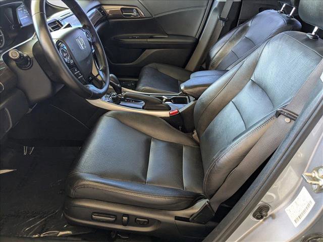 Used 2017 Honda Accord EX-L image 15