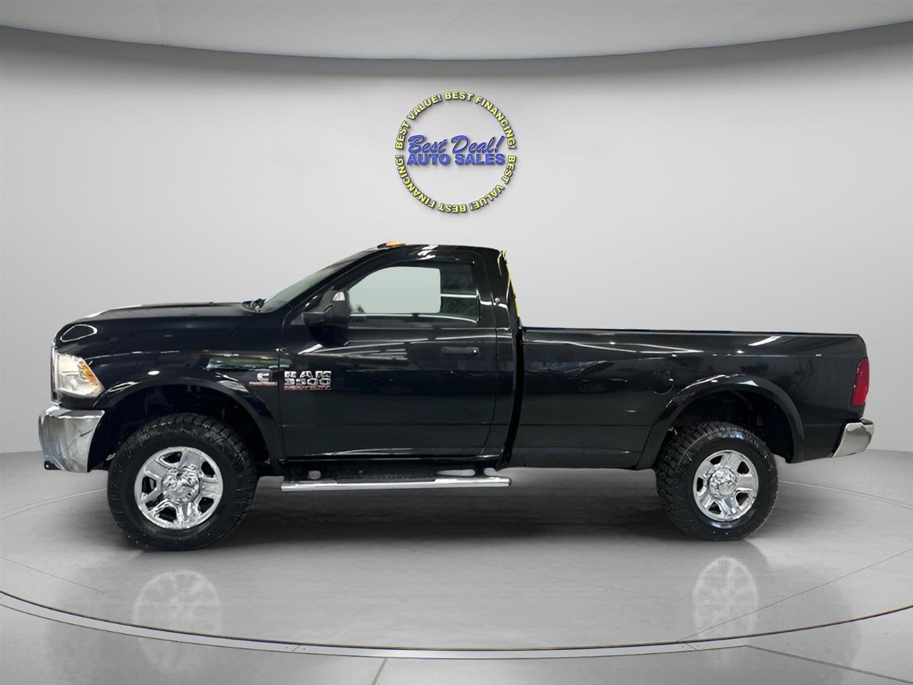 Used 2015 RAM 3500 Tradesman w/ Chrome Appearance Group AWD/4WD image 2
