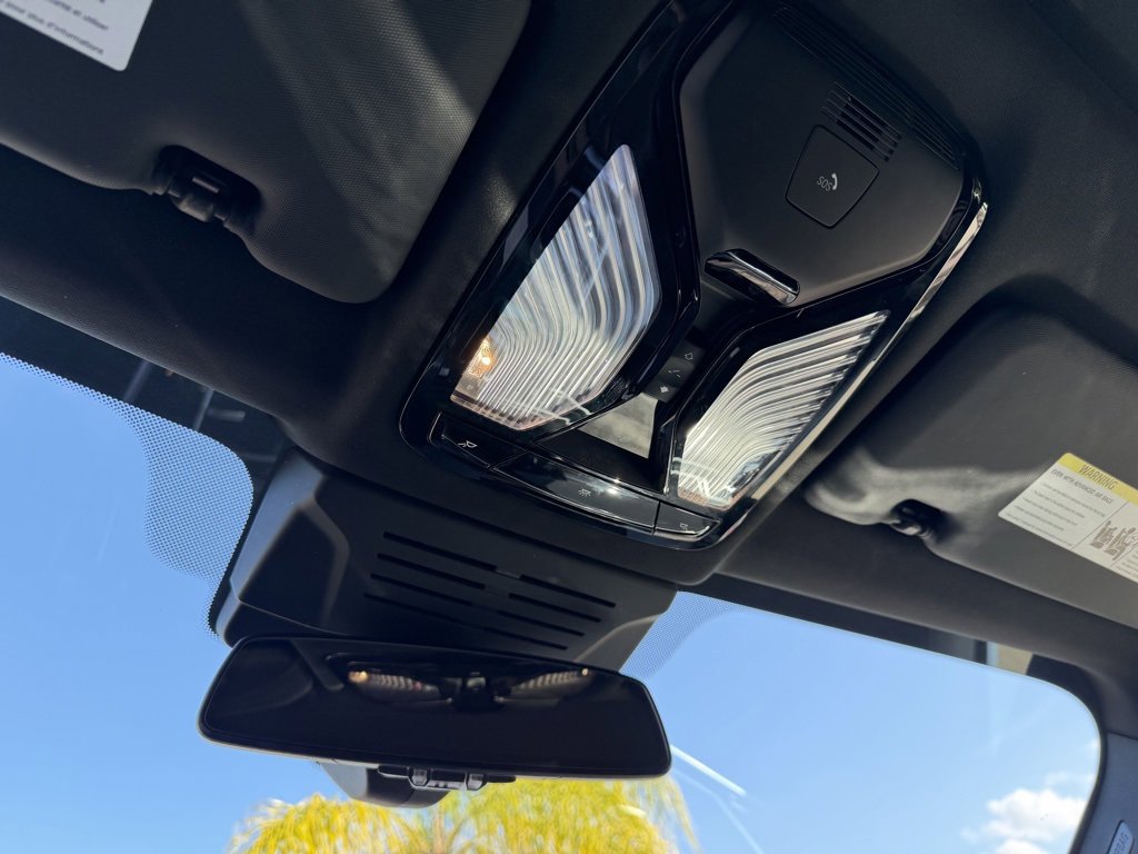 Used 2025 BMW X5 xDrive50e image 16