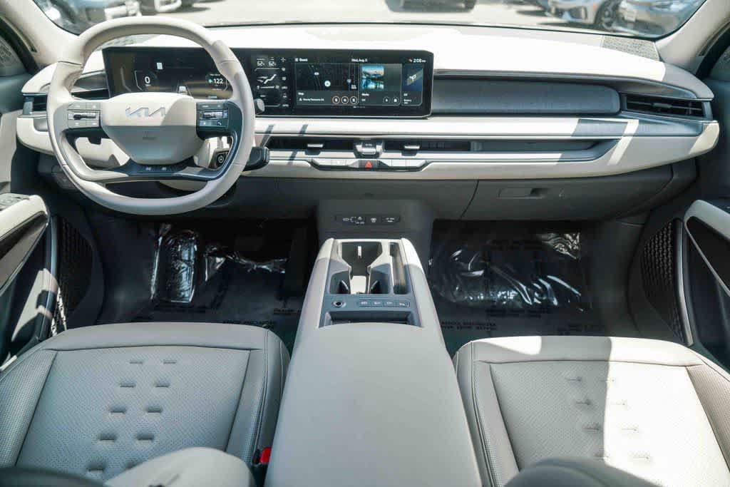 Certified 2024 Kia EV9 Wind AWD/4WD image 11