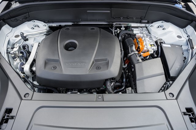 New 2026 Volvo XC90 T8 Ultra w/ Protection Package Premier image 17