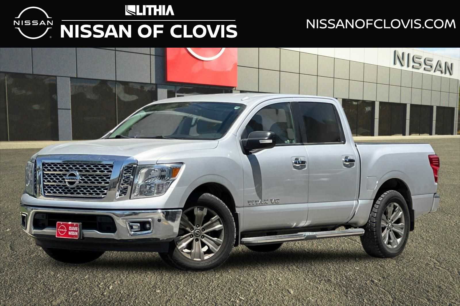 Used 2018 Nissan Titan SV w/ SV Convenience Package RWD image 1