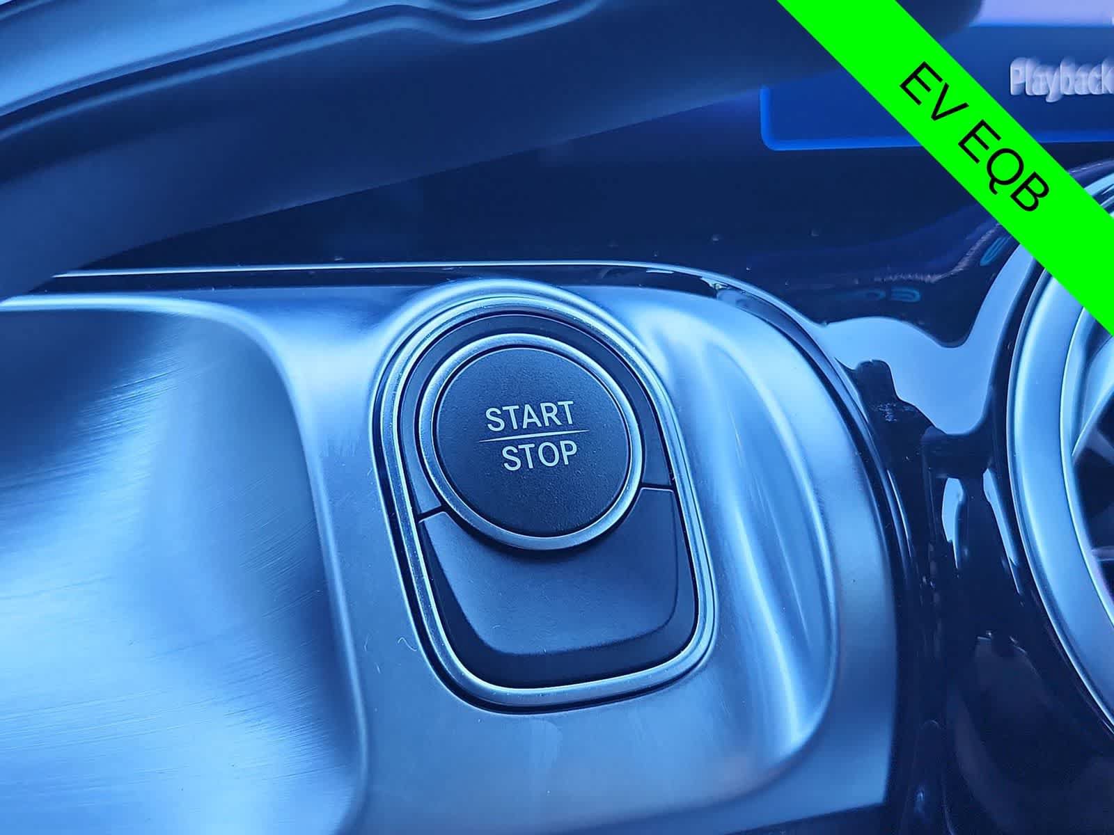 Used 2025 Mercedes-Benz EQB 250+ image 24