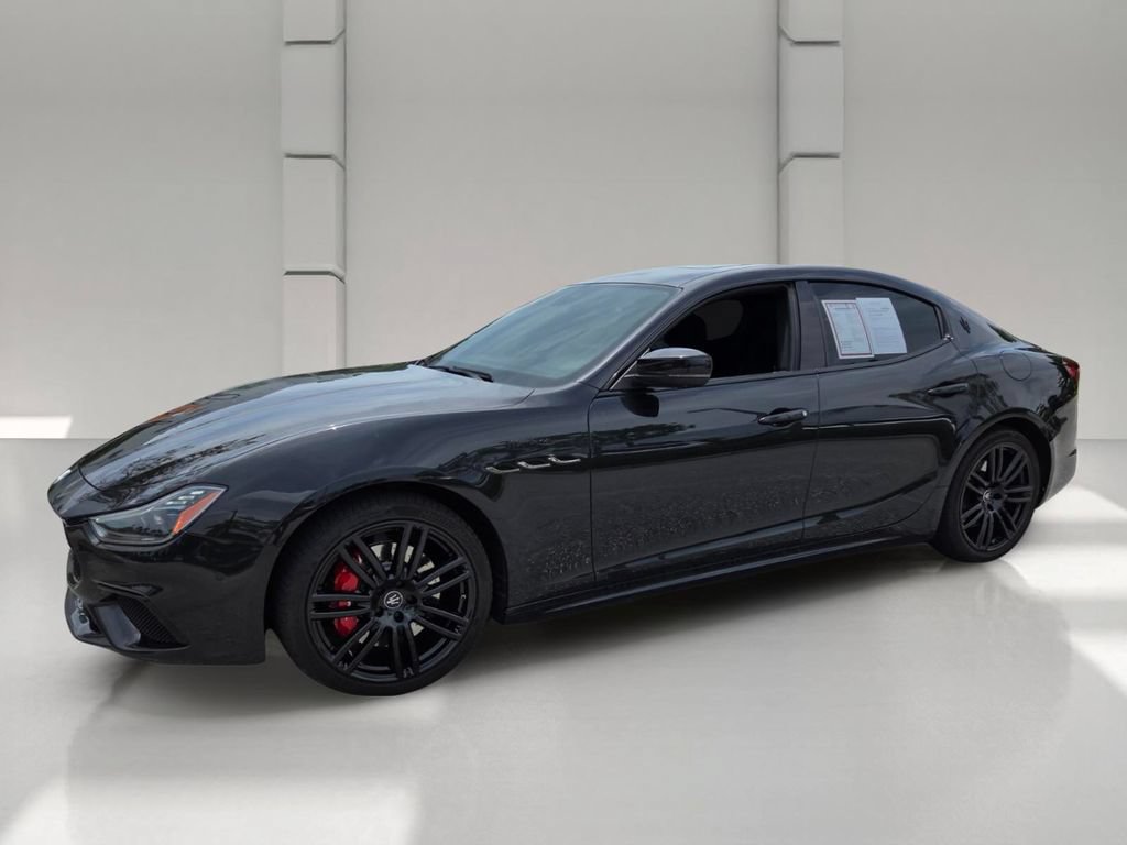 Used 2023 Maserati Ghibli Modena RWD image 9