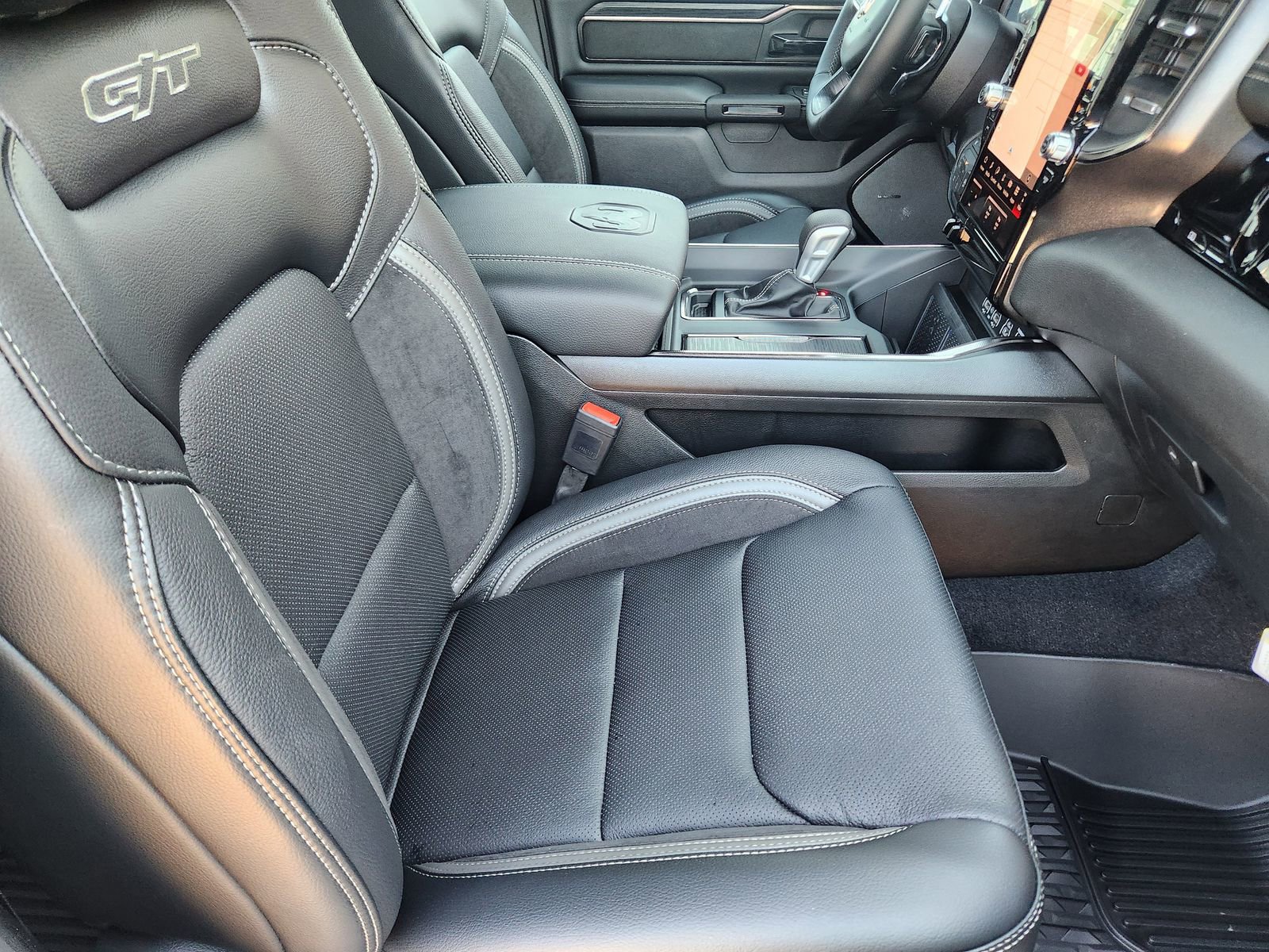 New 2026 RAM 1500 Rebel w/ G/T Package image 17