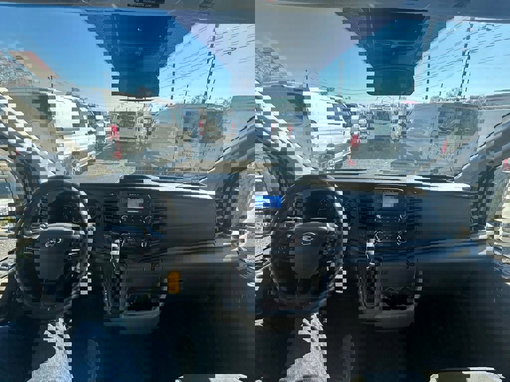 Used 2024 Ford Transit 250 Low Roof w/ Exterior Upgrade Package image 27