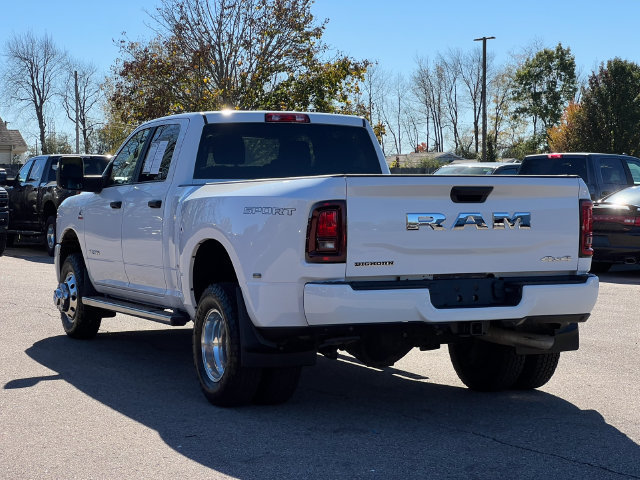 Used 2025 RAM 3500 Big Horn AWD/4WD image 14