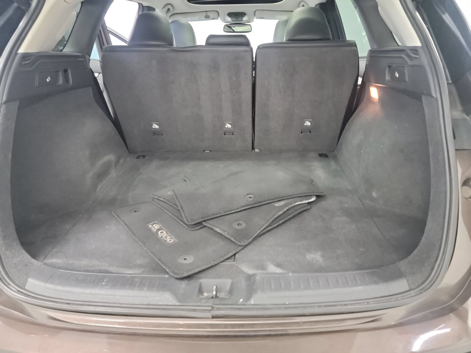 Used 2019 INFINITI QX50 Essential w/ Premium Heat Package AWD/4WD image 26