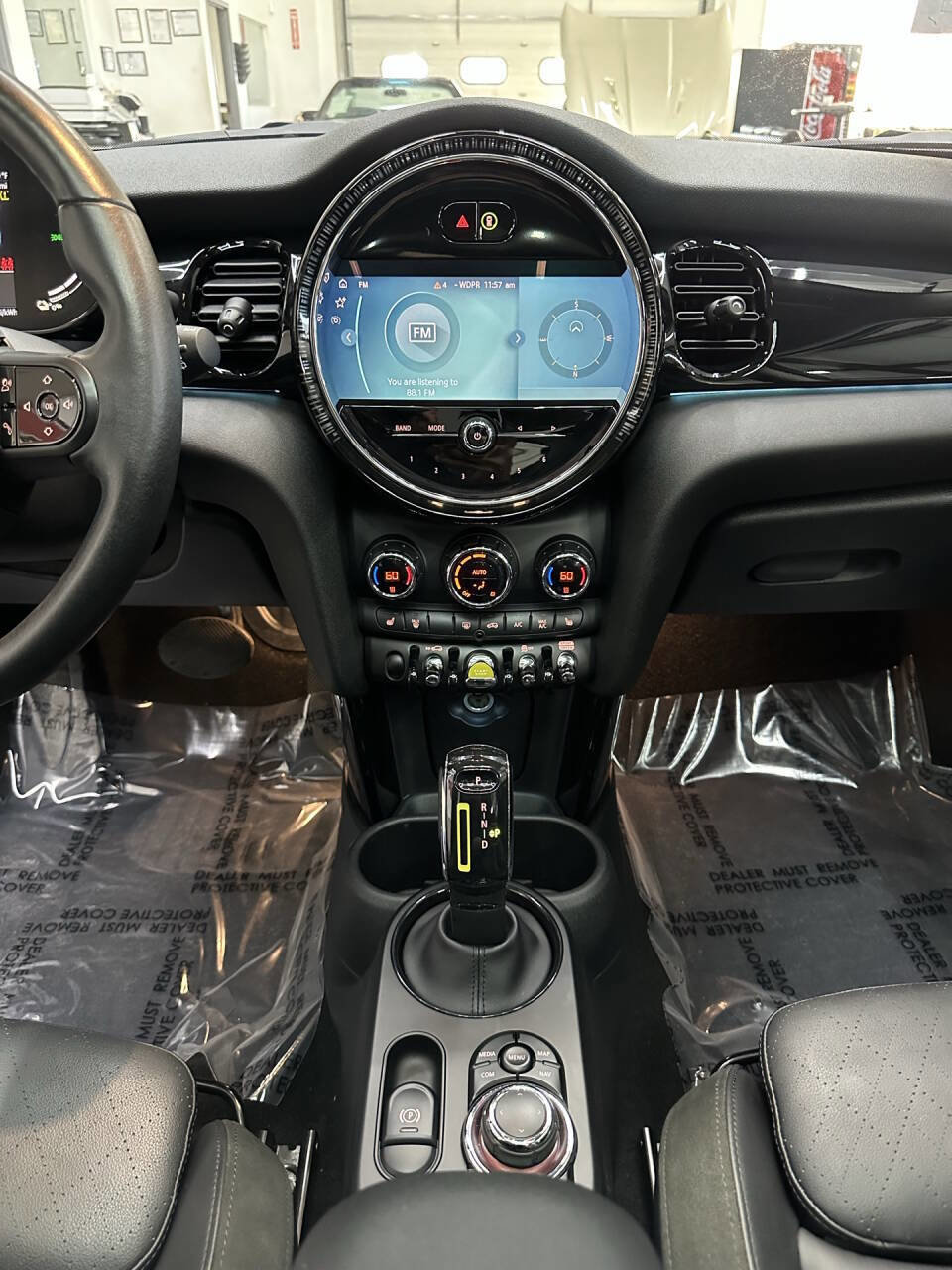 Used 2022 MINI Cooper SE image 24