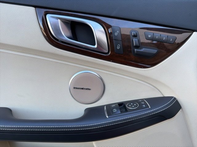 Used 2014 Mercedes-Benz SLK 350 image 26