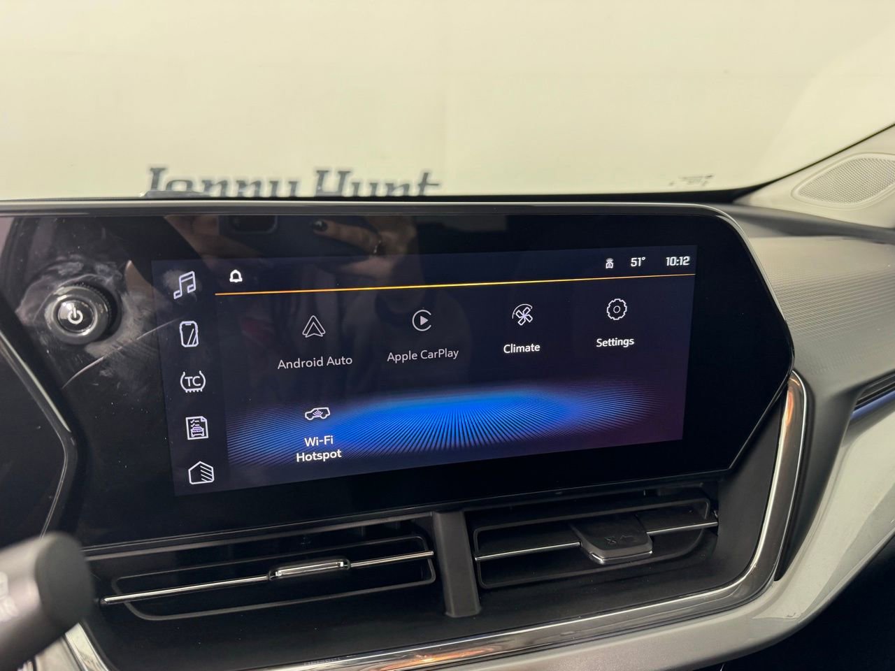 Used 2025 Chevrolet Trax LT image 14