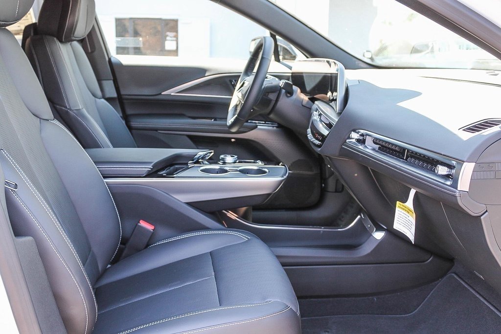 New 2025 Cadillac Lyriq Sport image 19