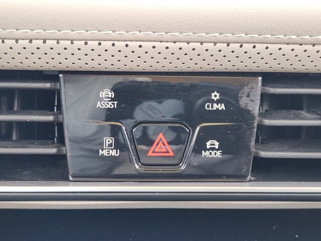 Used 2024 Volkswagen Atlas SEL Premium R-Line AWD/4WD image 14