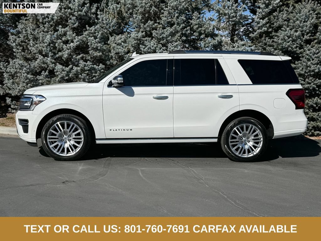 Used 2024 Ford Expedition Platinum AWD/4WD image 4