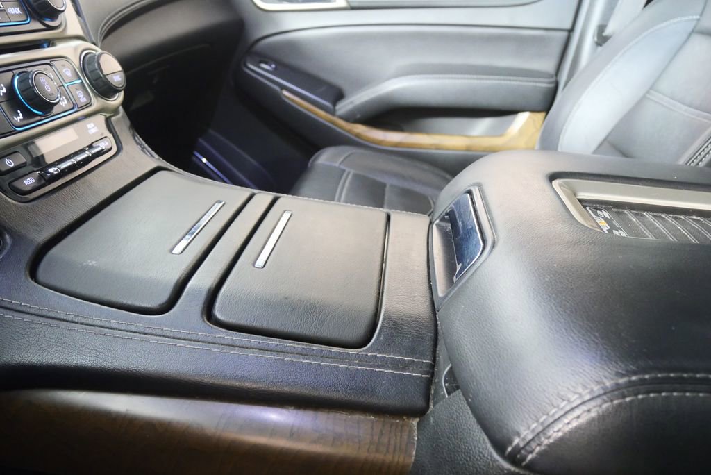Used 2018 GMC Yukon Denali image 25