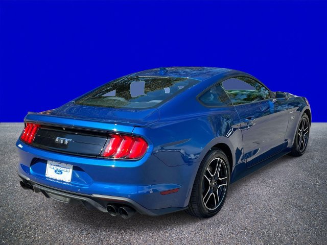 Used 2022 Ford Mustang GT RWD image 3