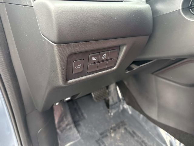 Used 2023 MAZDA CX-5 Carbon Edition image 25