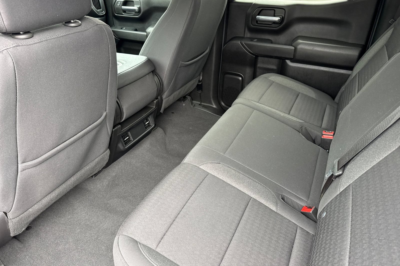 Used 2023 Chevrolet Silverado 1500 Custom w/ LPO, Dark Essentials Package RWD image 6