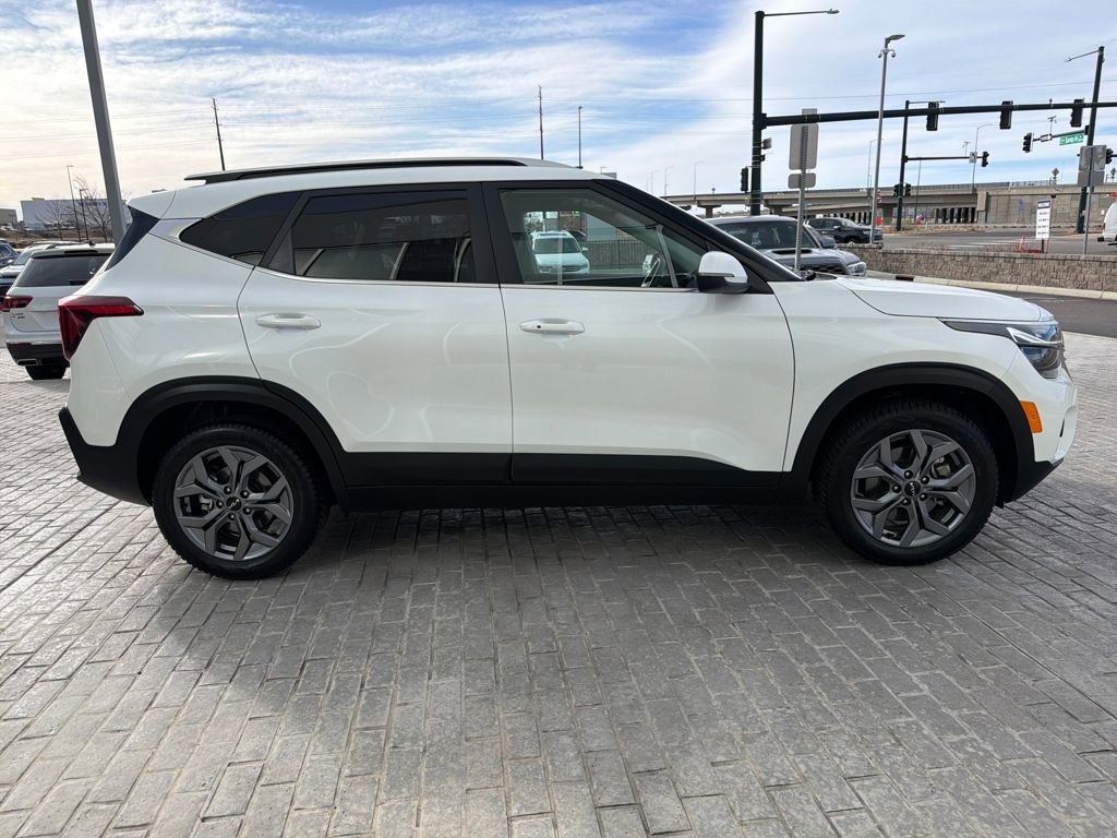 Used 2024 Kia Seltos S image 6