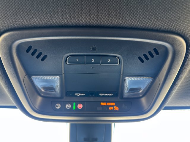 Certified 2023 Chevrolet Traverse Premier AWD/4WD image 33