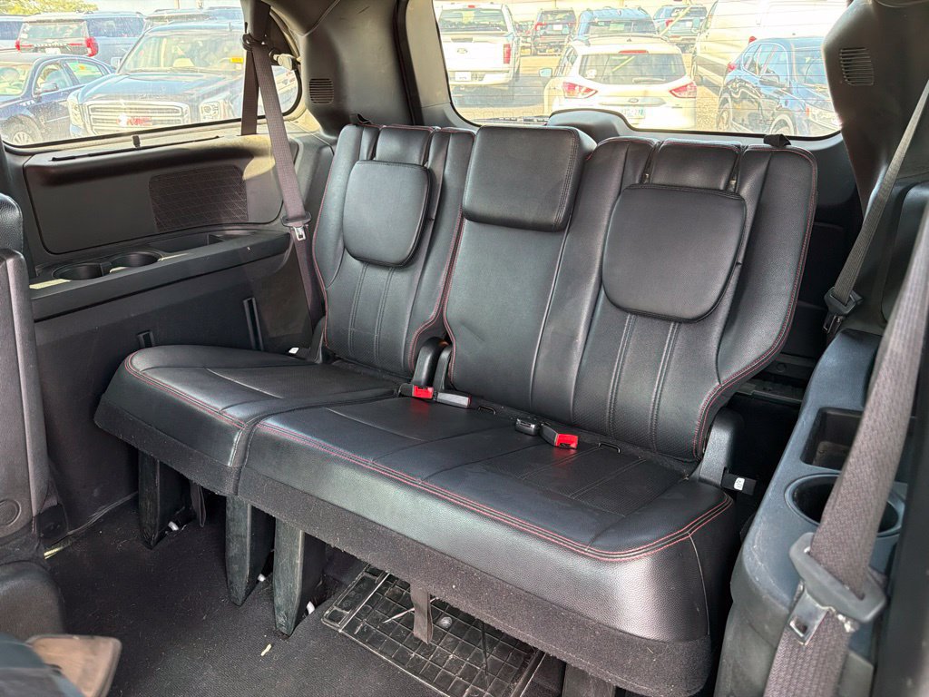 Used 2017 Dodge Grand Caravan GT FWD image 19