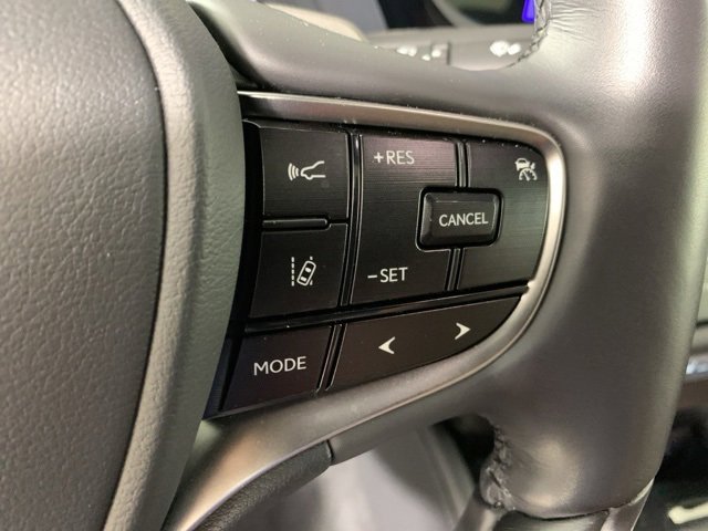 Used 2023 Lexus ES 300h Ultra Luxury w/ Accessory Package (Z2) image 23