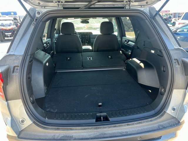 New 2025 GMC Terrain Elevation image 13