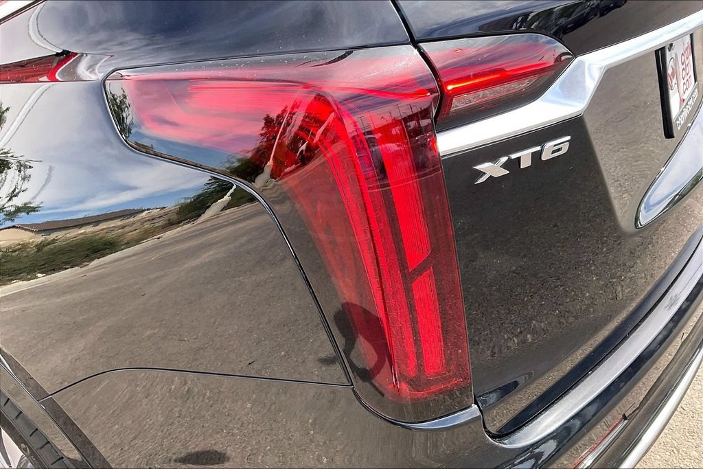Used 2024 Cadillac XT6 Premium Luxury FWD image 31