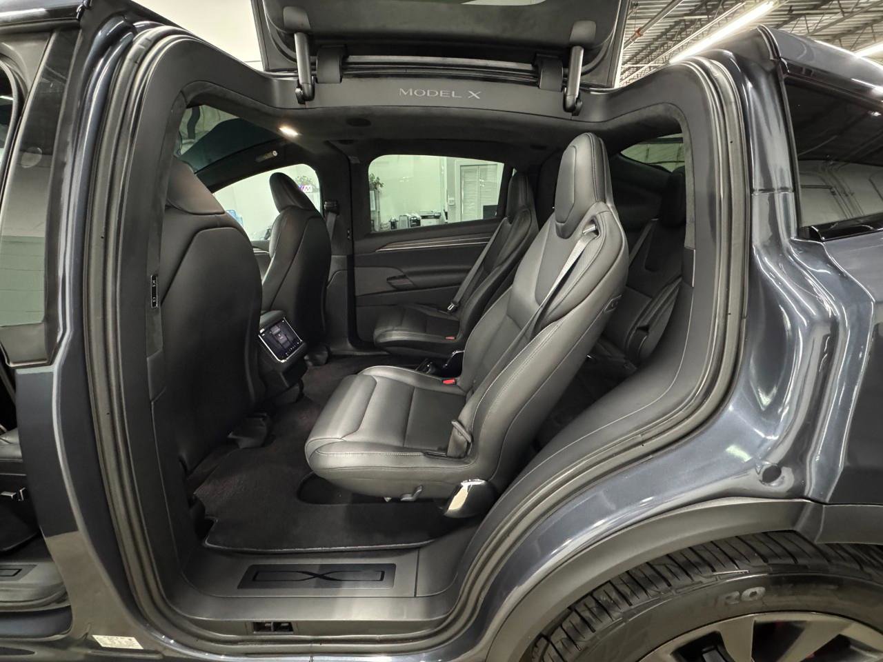 Used 2023 Tesla Model X Plaid image 20