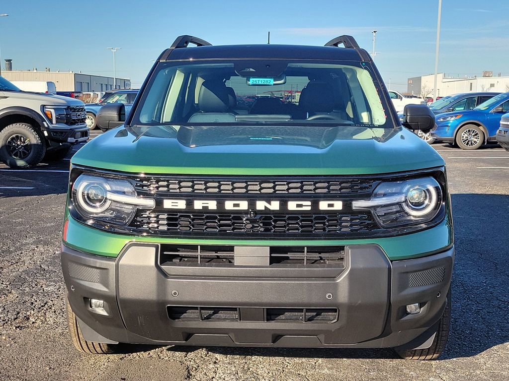 New 2025 Ford Bronco Sport Outer Banks image 2