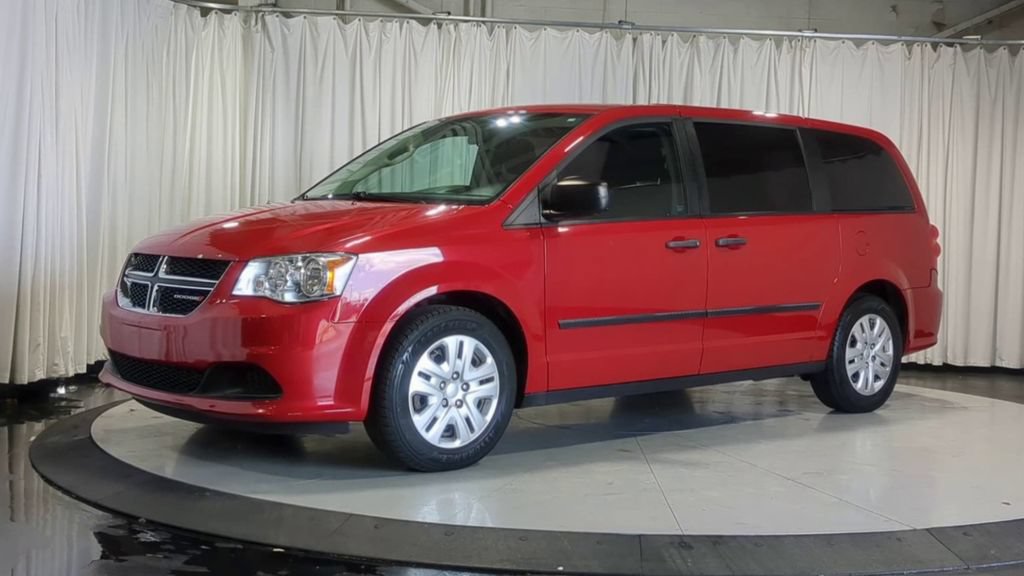 Used 2016 Dodge Grand Caravan American Value Package FWD image 5