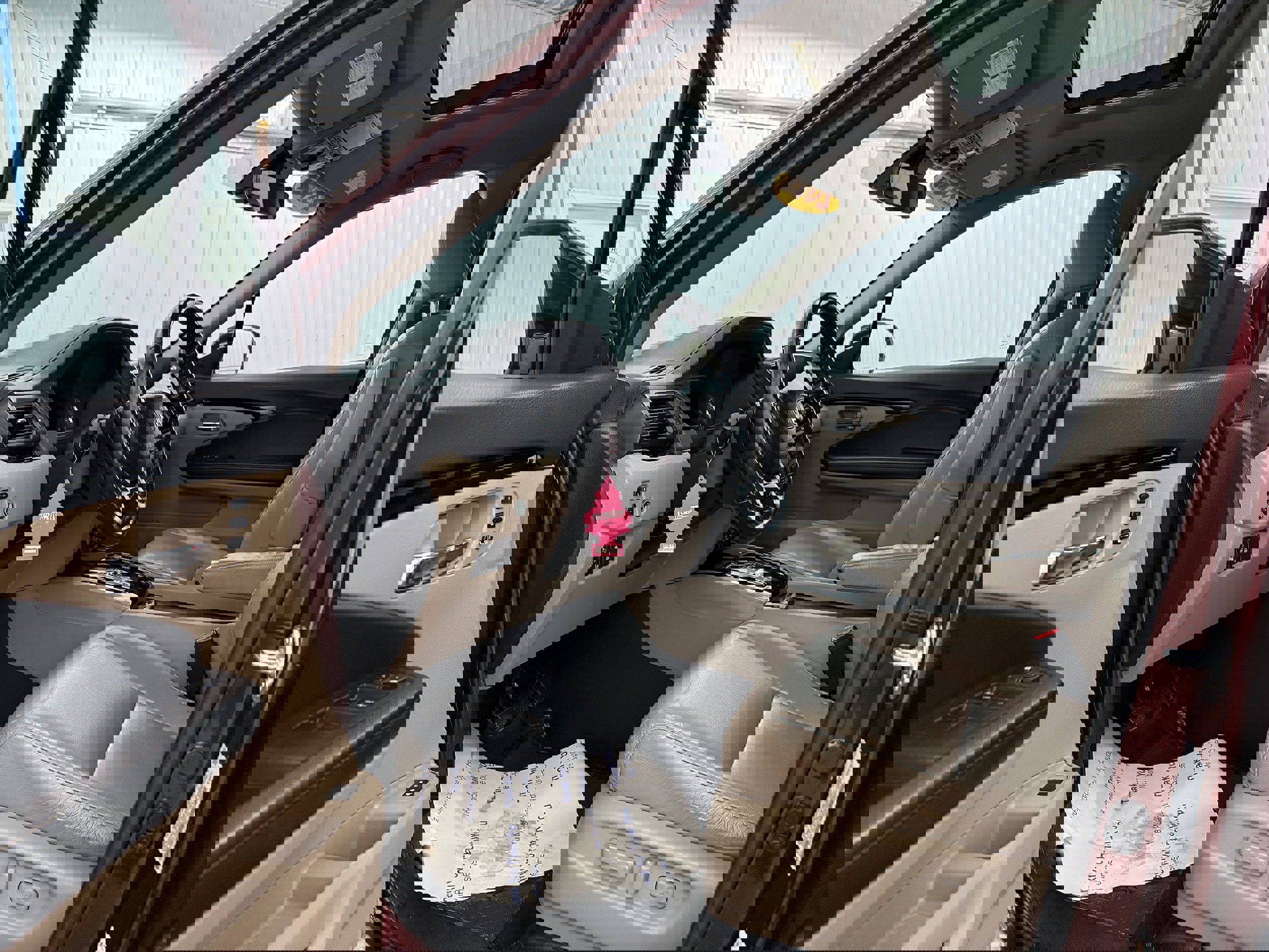 Used 2021 Honda Pilot Touring image 3
