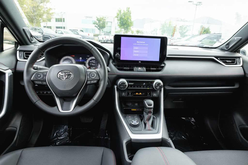 Certified 2025 Toyota RAV4 XSE AWD/4WD image 30