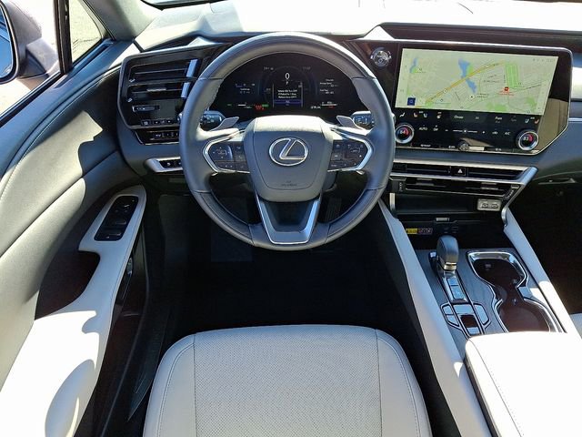 Used 2025 Lexus RX 350h 350h w/ Accessory Package image 11