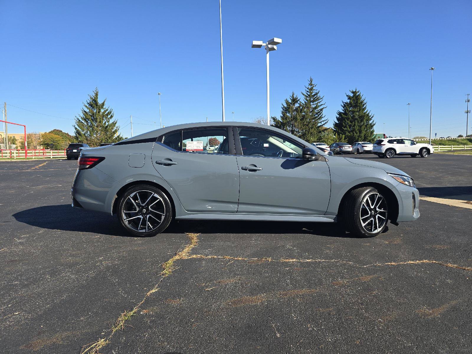 Certified 2025 Nissan Sentra SR w/ SR Premium Package FWD image 16