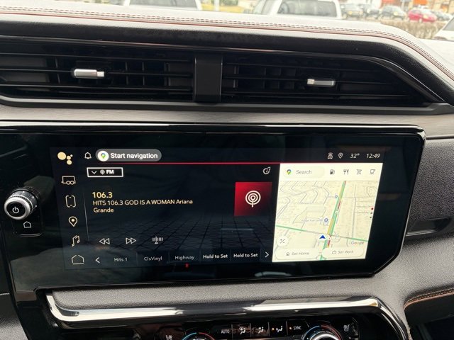 Used 2024 GMC Sierra 1500 AT4 w/ Technology Package image 27