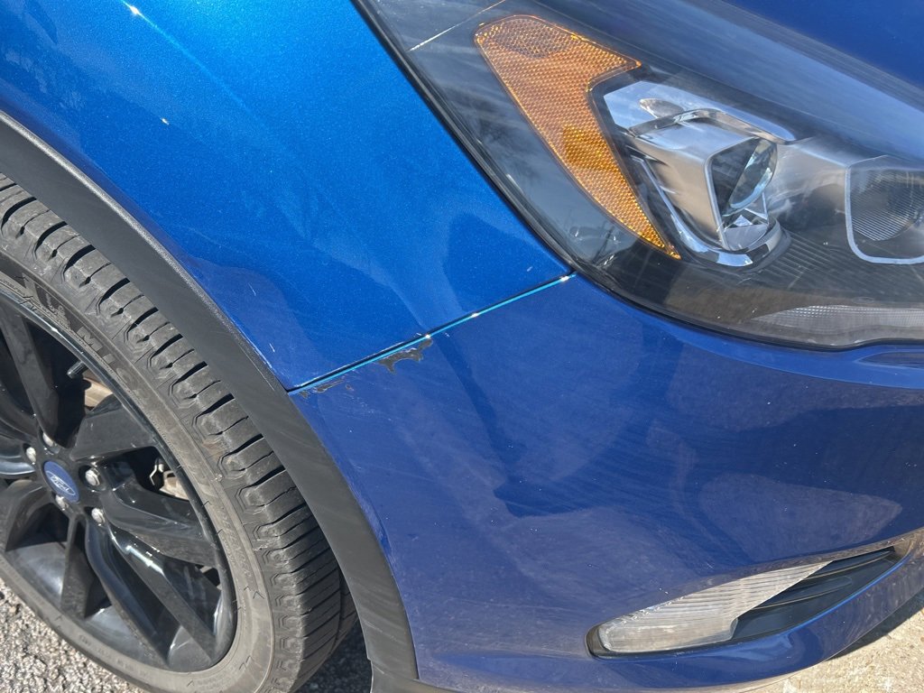 Used 2018 Ford Escape SEL w/ SEL Sport Appearance Package image 8