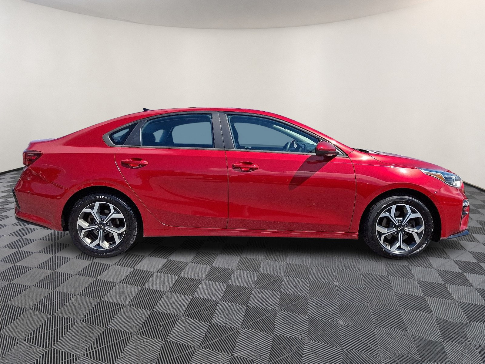 Used 2020 Kia Forte LXS FWD image 7
