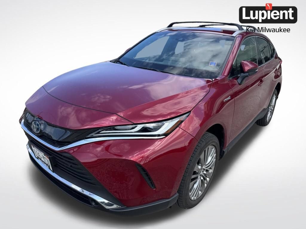 Used 2021 Toyota Venza XLE w/ Softex Package AWD/4WD image 1