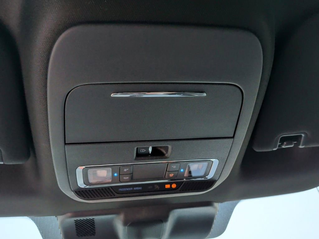 New 2026 Ford F250 Platinum w/ FX4 Off-Road Package image 23