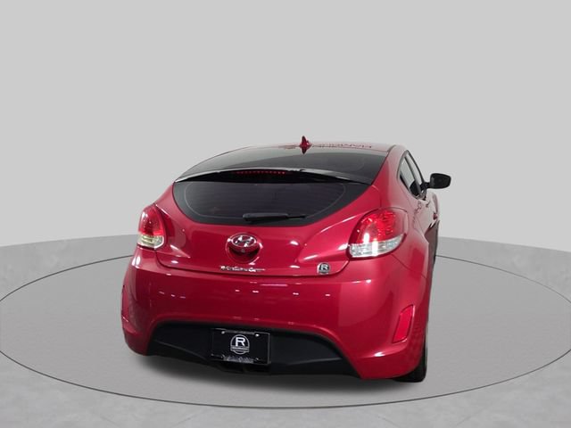 Used 2014 Hyundai Veloster FWD image 8