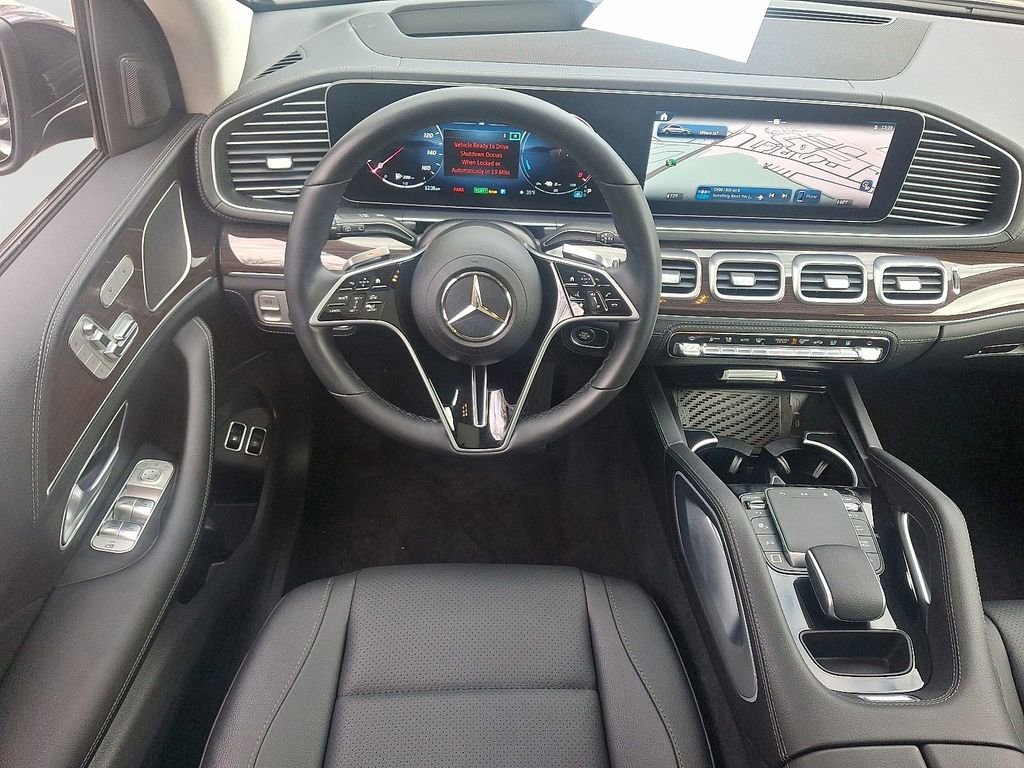Used 2025 Mercedes-Benz GLE 450e 4MATIC image 12