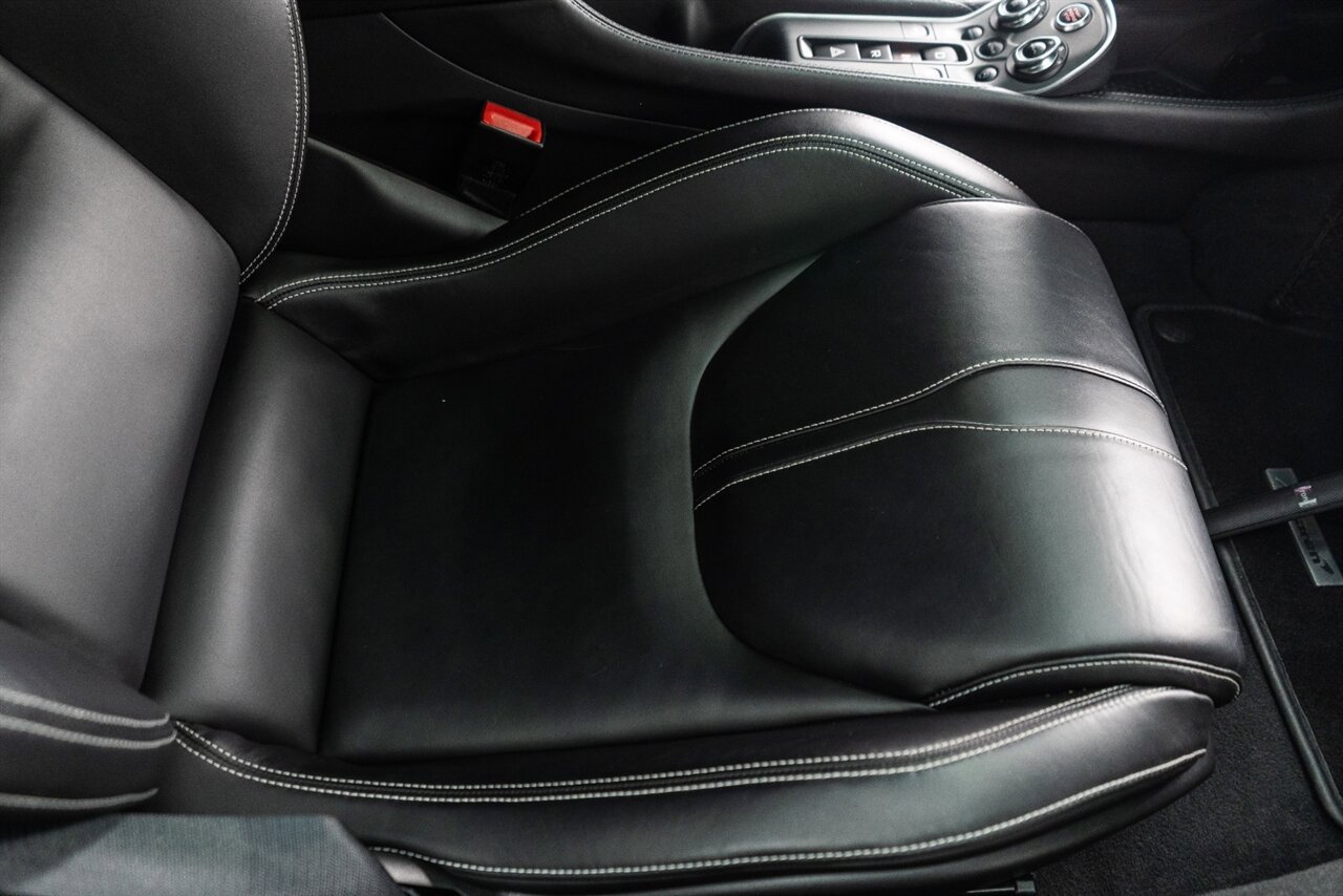 Used 2019 McLaren 570S Coupe RWD image 37