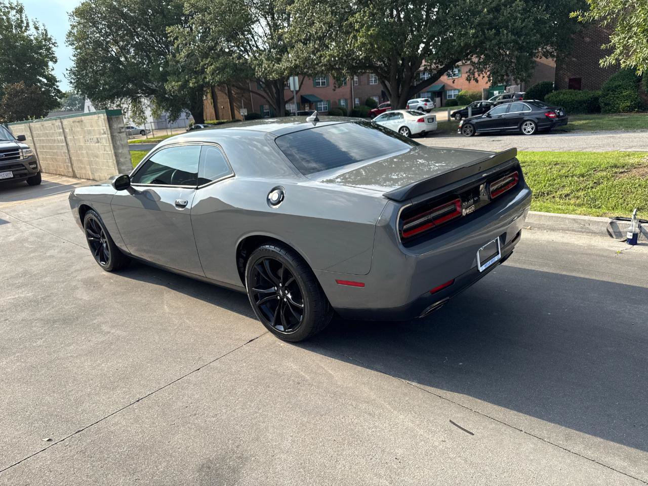 Used 2017 Dodge Challenger SXT Plus RWD image 9