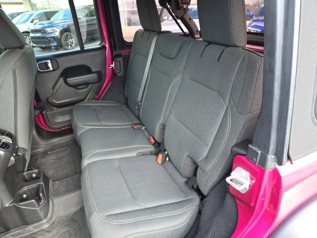 Used 2024 Jeep Wrangler Sport S image 31