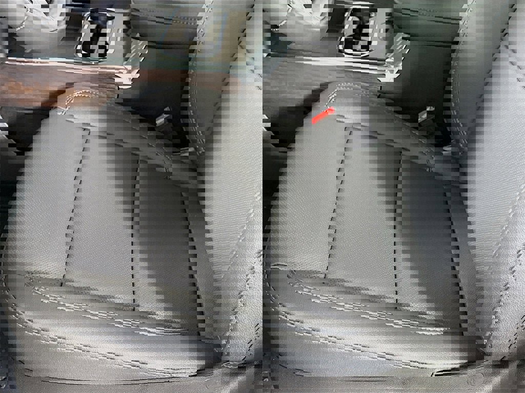 New 2026 GMC Sierra 2500 SLT w/ SLT Premium Package image 15